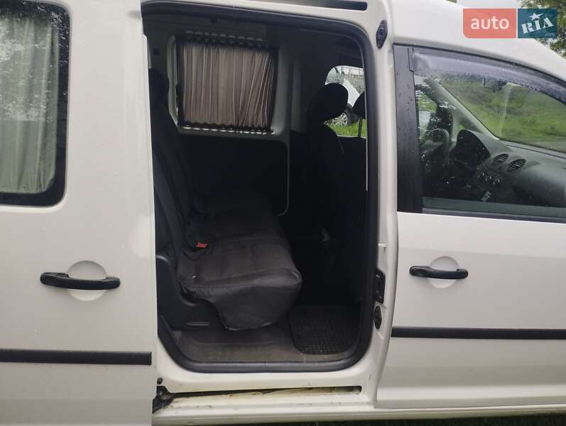 Минивэн Volkswagen Caddy 2012 в Киеве