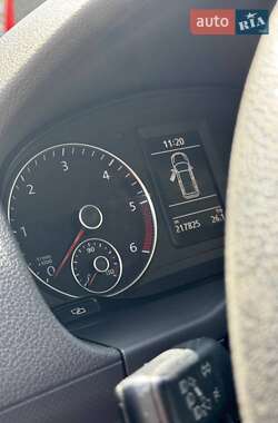 Минивэн Volkswagen Caddy 2010 в 