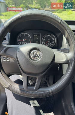 Грузовой фургон Volkswagen Caddy 2016 в 