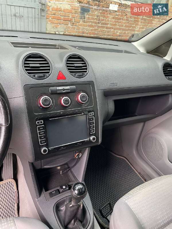 Мінівен Volkswagen Caddy 2005 в Полтаві