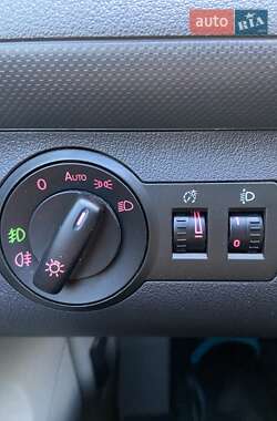 Минивэн Volkswagen Caddy 2008 в 