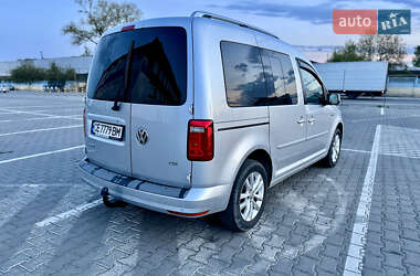 Минивэн Volkswagen Caddy 2017 в 