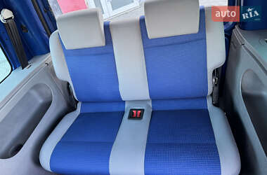 Мінівен Volkswagen Caddy 2005 в 