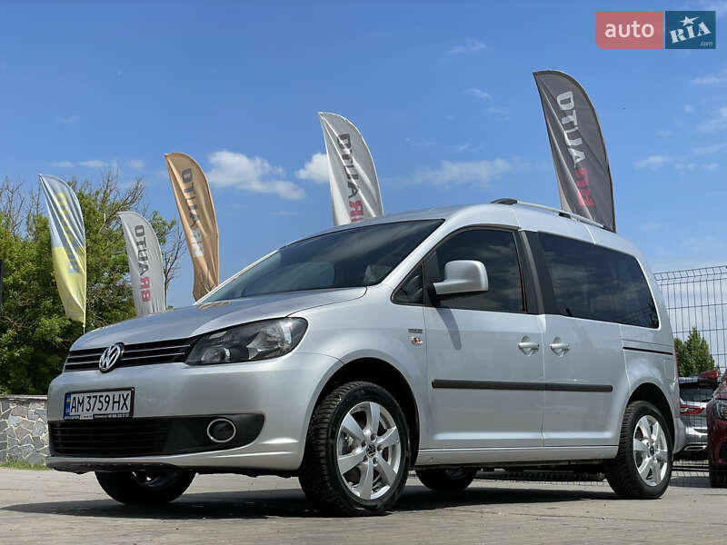 Минивэн Volkswagen Caddy 2015 в Бердичеве