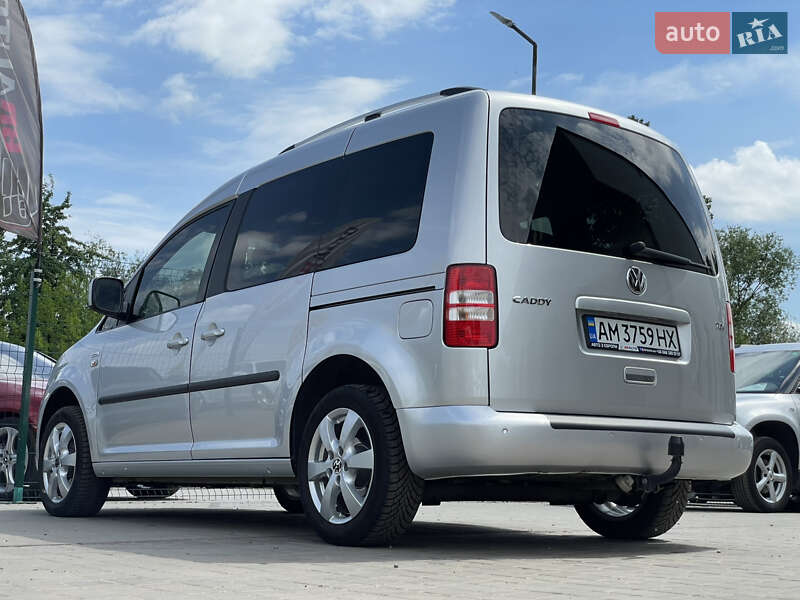 Минивэн Volkswagen Caddy 2015 в Бердичеве