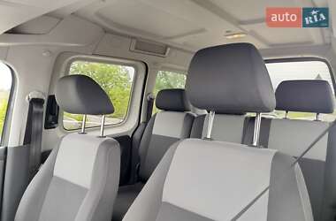 Минивэн Volkswagen Caddy 2013 в 