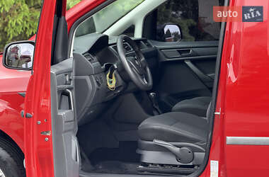 Мінівен Volkswagen Caddy 2016 в 