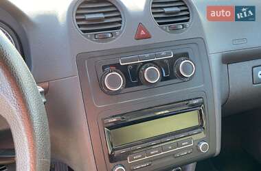 Вантажний фургон Volkswagen Caddy 2014 в 
