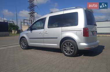 Минивэн Volkswagen Caddy 2016 в 