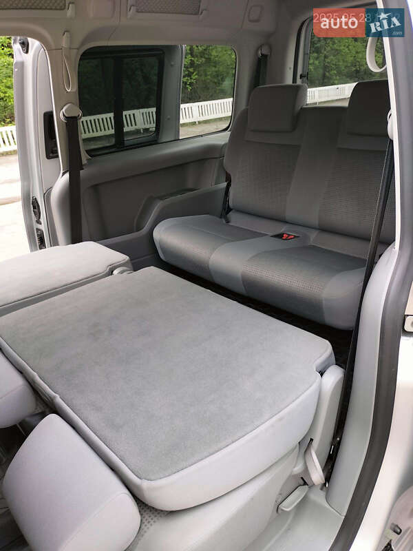 Минивэн Volkswagen Caddy 2008 в Бердичеве