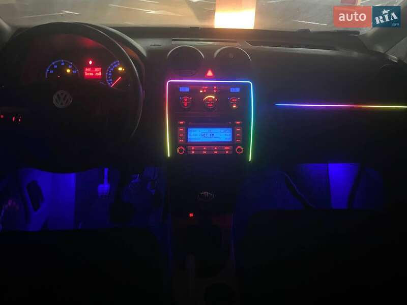 Минивэн Volkswagen Caddy 2008 в Киеве фото 12 Минивэн Volkswagen Caddy 2008 в Киеве