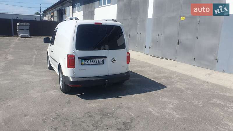 Грузовой фургон Volkswagen Caddy 2017 в Славуте