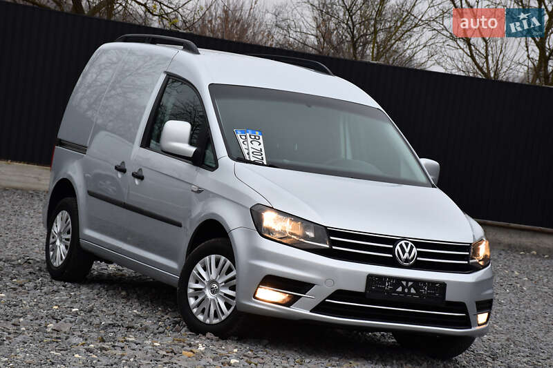 Вантажний фургон Volkswagen Caddy 2018 в Дрогобичі
