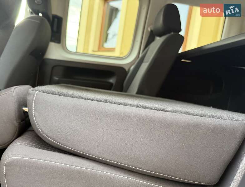 Минивэн Volkswagen Caddy 2017 в Львове