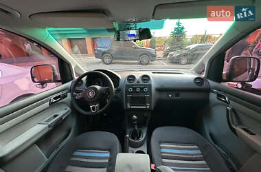 Мінівен Volkswagen Caddy 2011 в 
