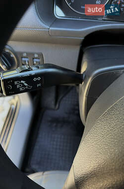 Грузовой фургон Volkswagen Caddy 2009 в 