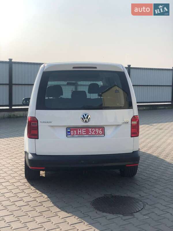 Минивэн Volkswagen Caddy 2016 в Луцке