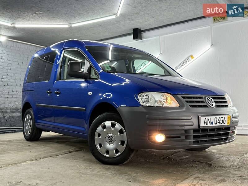 Минивэн Volkswagen Caddy 2006 в Кременце
