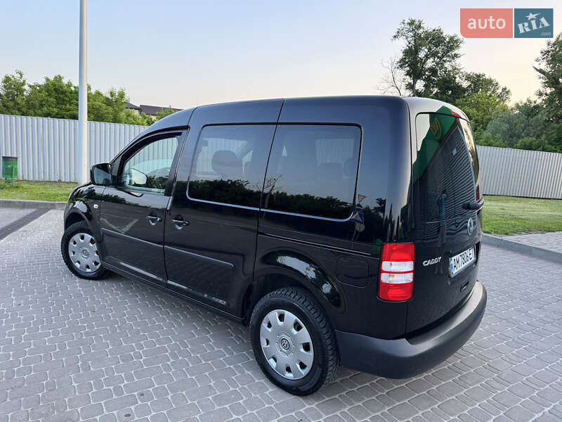 Мінівен Volkswagen Caddy 2012 в Бердичеві