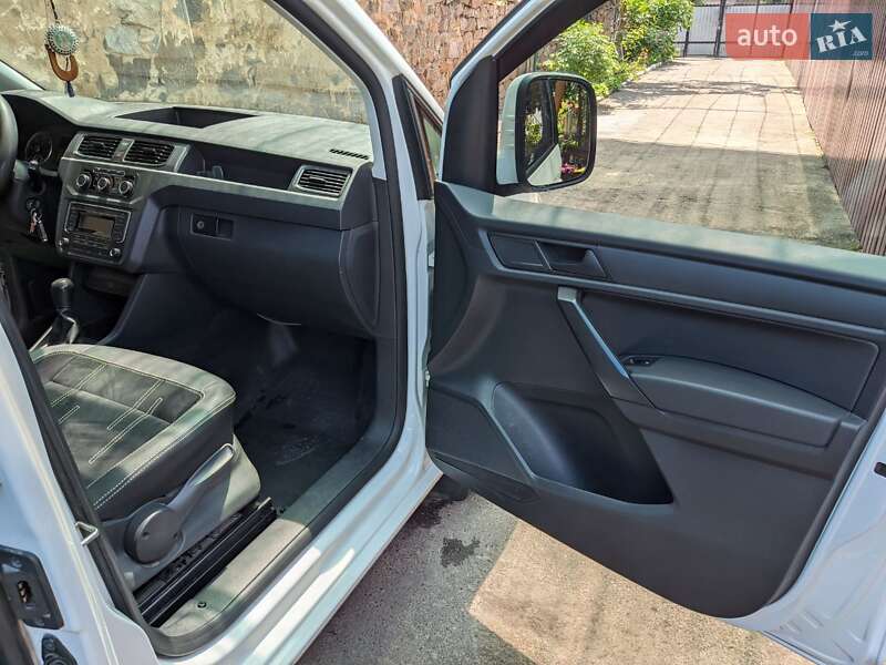 Минивэн Volkswagen Caddy 2017 в Хмельнике