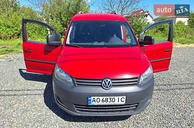Грузовой фургон Volkswagen Caddy 2012 в Ужгороде