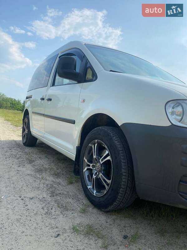 Минивэн Volkswagen Caddy 2007 в Львове фото 2 Минивэн Volkswagen Caddy 2007 в Львове