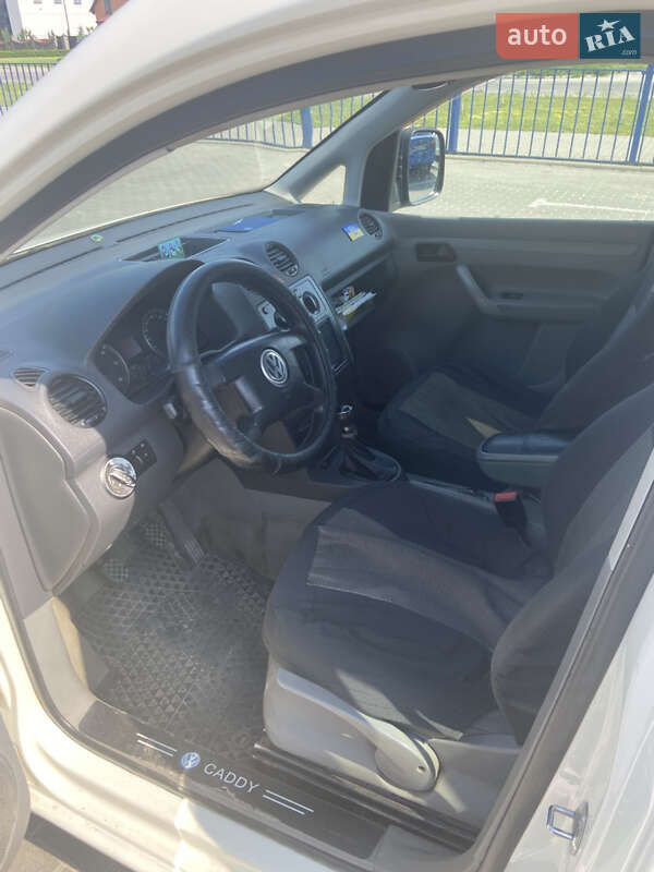 Минивэн Volkswagen Caddy 2005 в Славуте