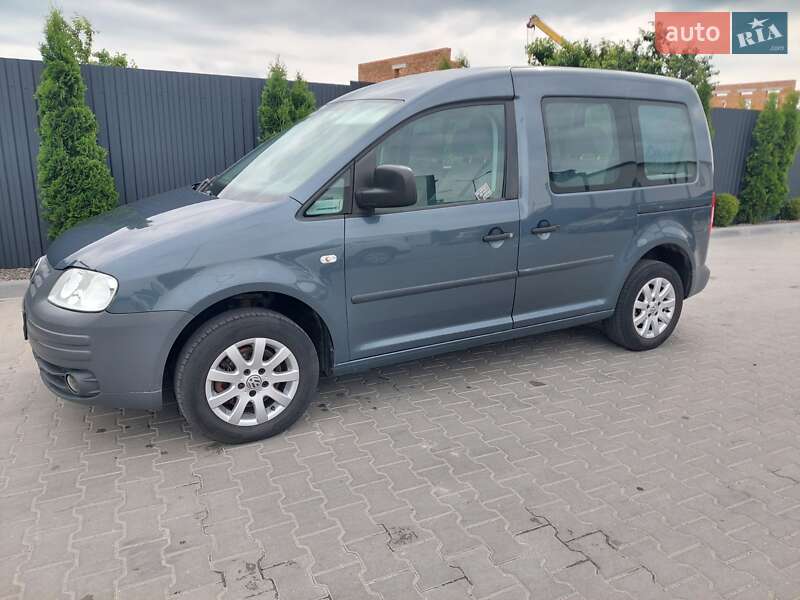 Минивэн Volkswagen Caddy 2010 в Виннице