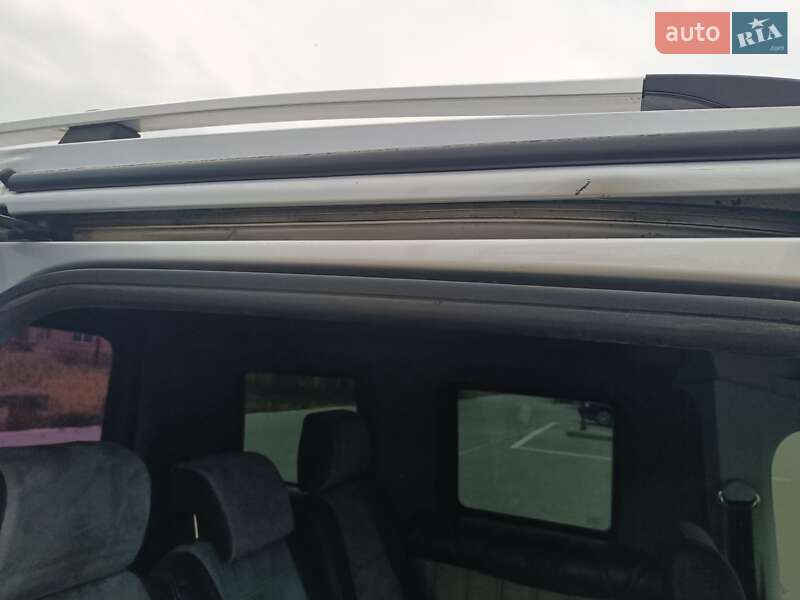 Минивэн Volkswagen Caddy 2010 в Черновцах