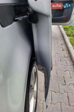 Минивэн Volkswagen Caddy 2011 в 