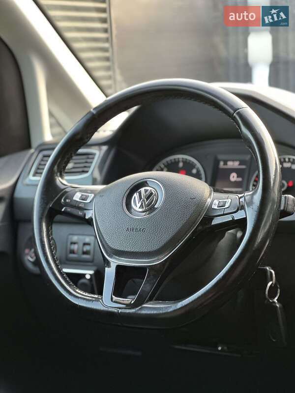 Мінівен Volkswagen Caddy 2015 в Луцьку