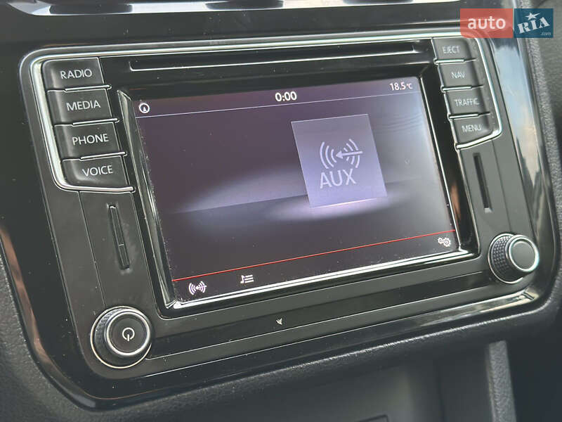 Мінівен Volkswagen Caddy 2015 в Луцьку