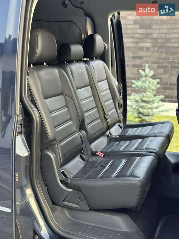 Мінівен Volkswagen Caddy 2015 в Луцьку