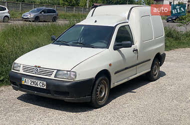 Грузовой фургон Volkswagen Caddy 2003 в 