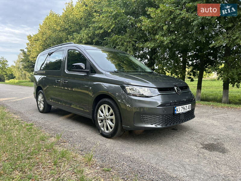 Минивэн Volkswagen Caddy 2023 в 