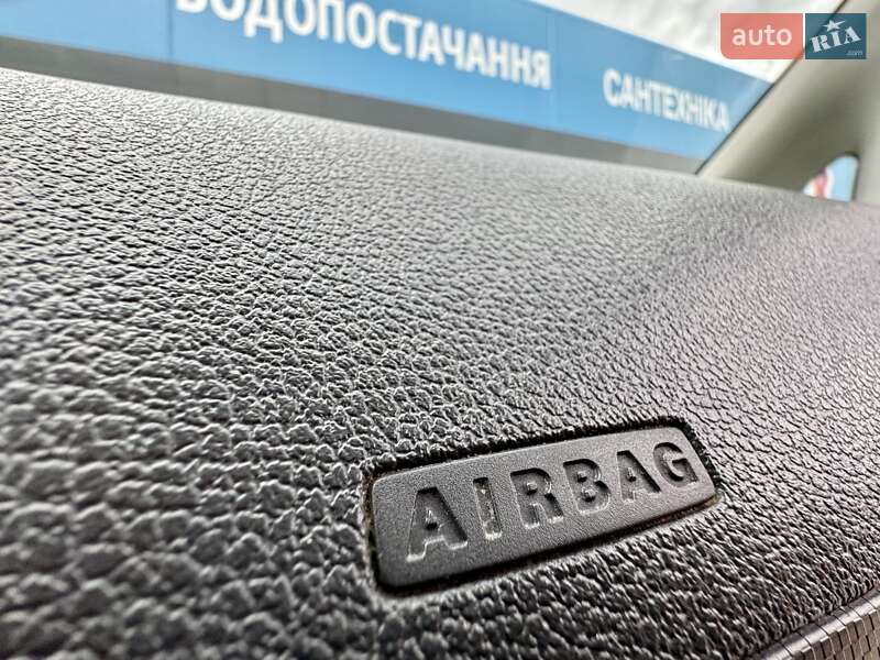 Грузовой фургон Volkswagen Caddy 2016 в Одессе
