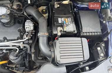 Минивэн Volkswagen Caddy 2004 в 