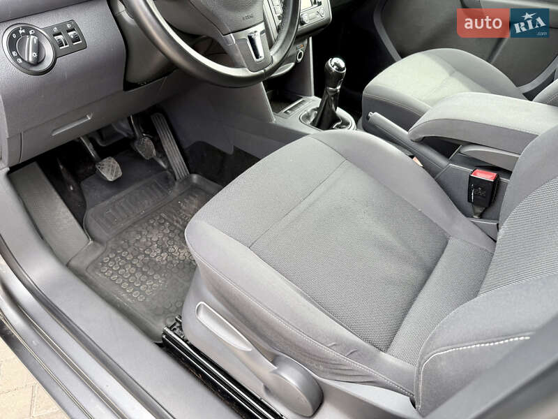 Минивэн Volkswagen Caddy 2014 в Луцке