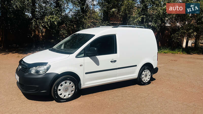 Грузопассажирский фургон Volkswagen Caddy 2011 в Кривом Роге