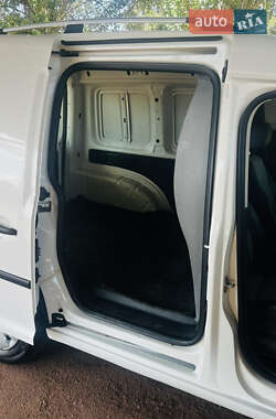 Грузопассажирский фургон Volkswagen Caddy 2011 в 