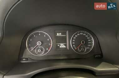 Грузовой фургон Volkswagen Caddy 2012 в 