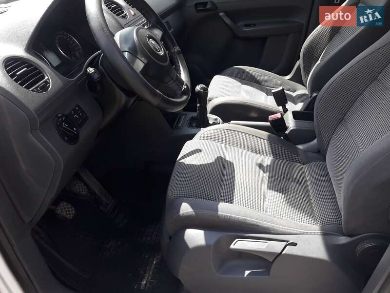 Минивэн Volkswagen Caddy 2013 в Костополе фото 14 Минивэн Volkswagen Caddy 2013 в Костополе