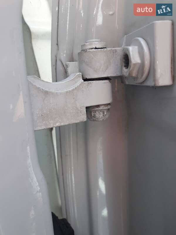 Минивэн Volkswagen Caddy 2013 в Костополе фото 49 Минивэн Volkswagen Caddy 2013 в Костополе