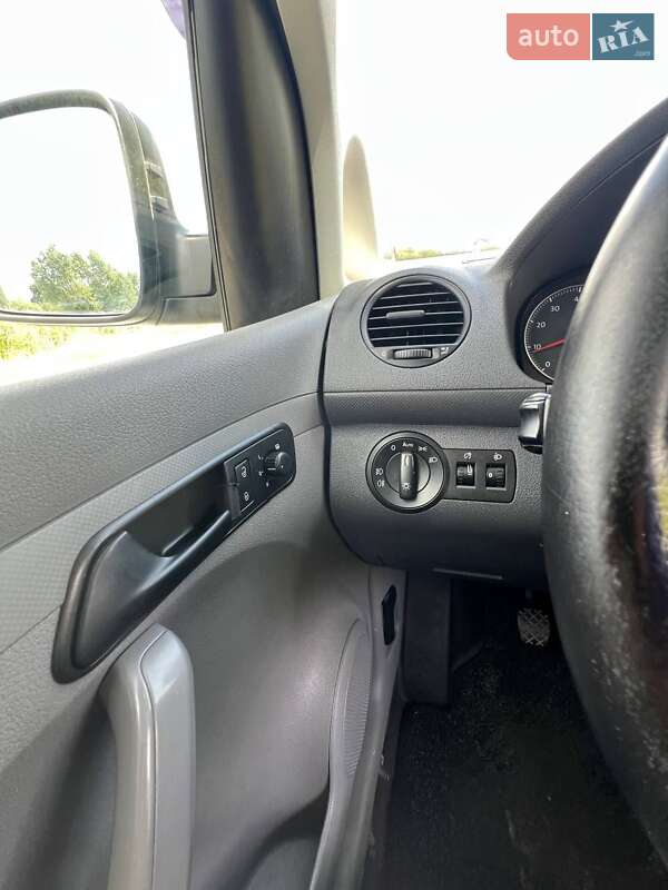 Мінівен Volkswagen Caddy 2009 в Львові