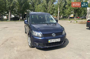 Минивэн Volkswagen Caddy 2011 в Киеве