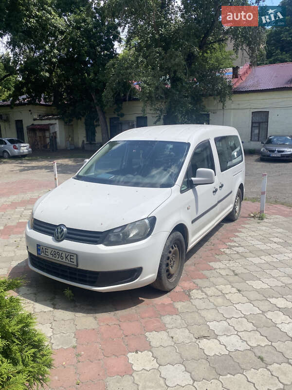 Мінівен Volkswagen Caddy 2012 в Дніпрі