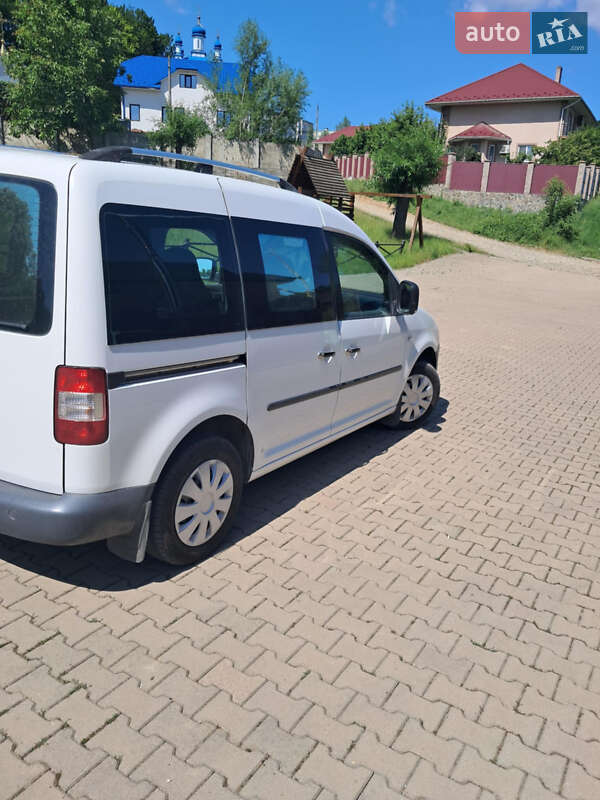 Мінівен Volkswagen Caddy 2007 в Чернівцях