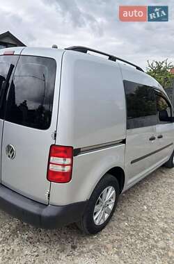 Грузовой фургон Volkswagen Caddy 2011 в 
