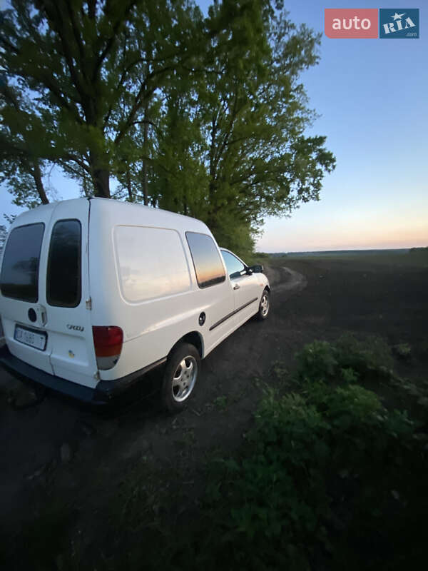 Минивэн Volkswagen Caddy 2002 в Черкассах