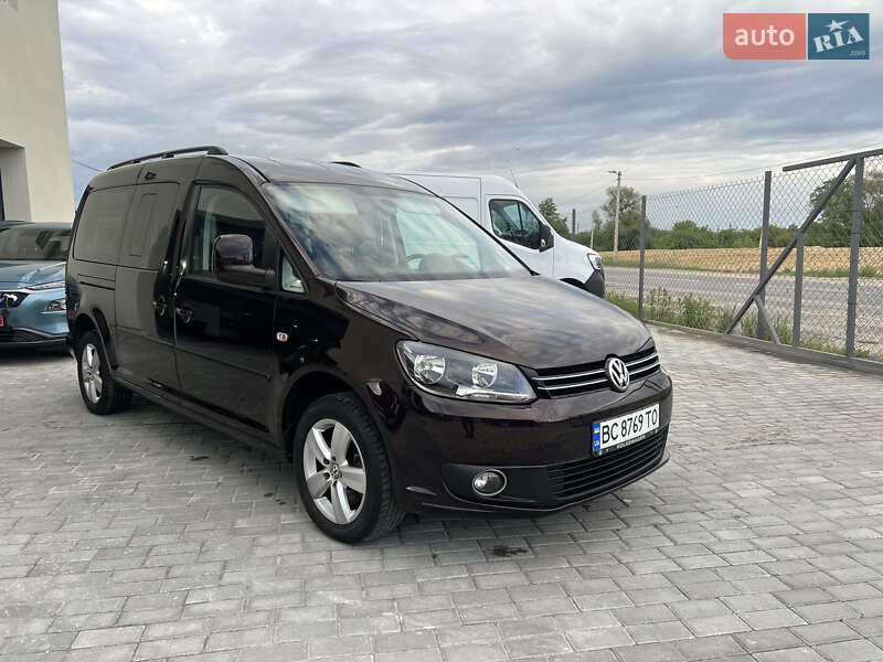 Минивэн Volkswagen Caddy 2010 в Львове